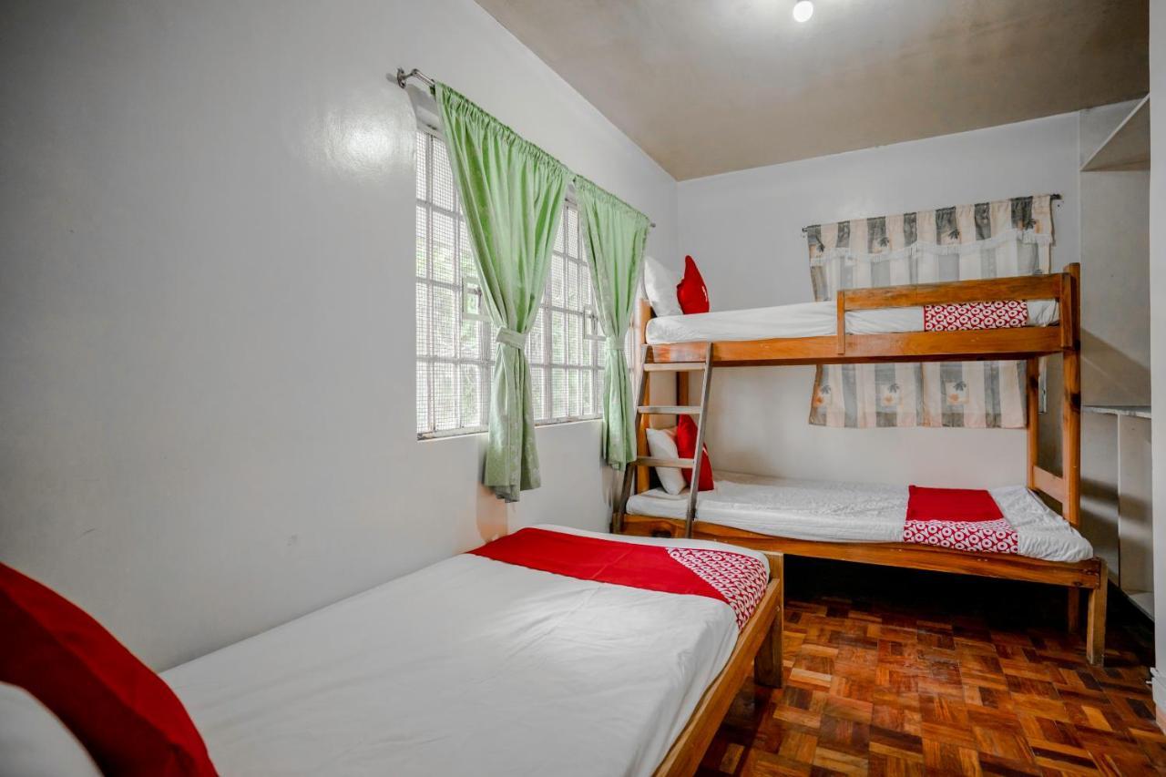 Oyo 760 Tiptop Vacation Homes Baguio City Extérieur photo