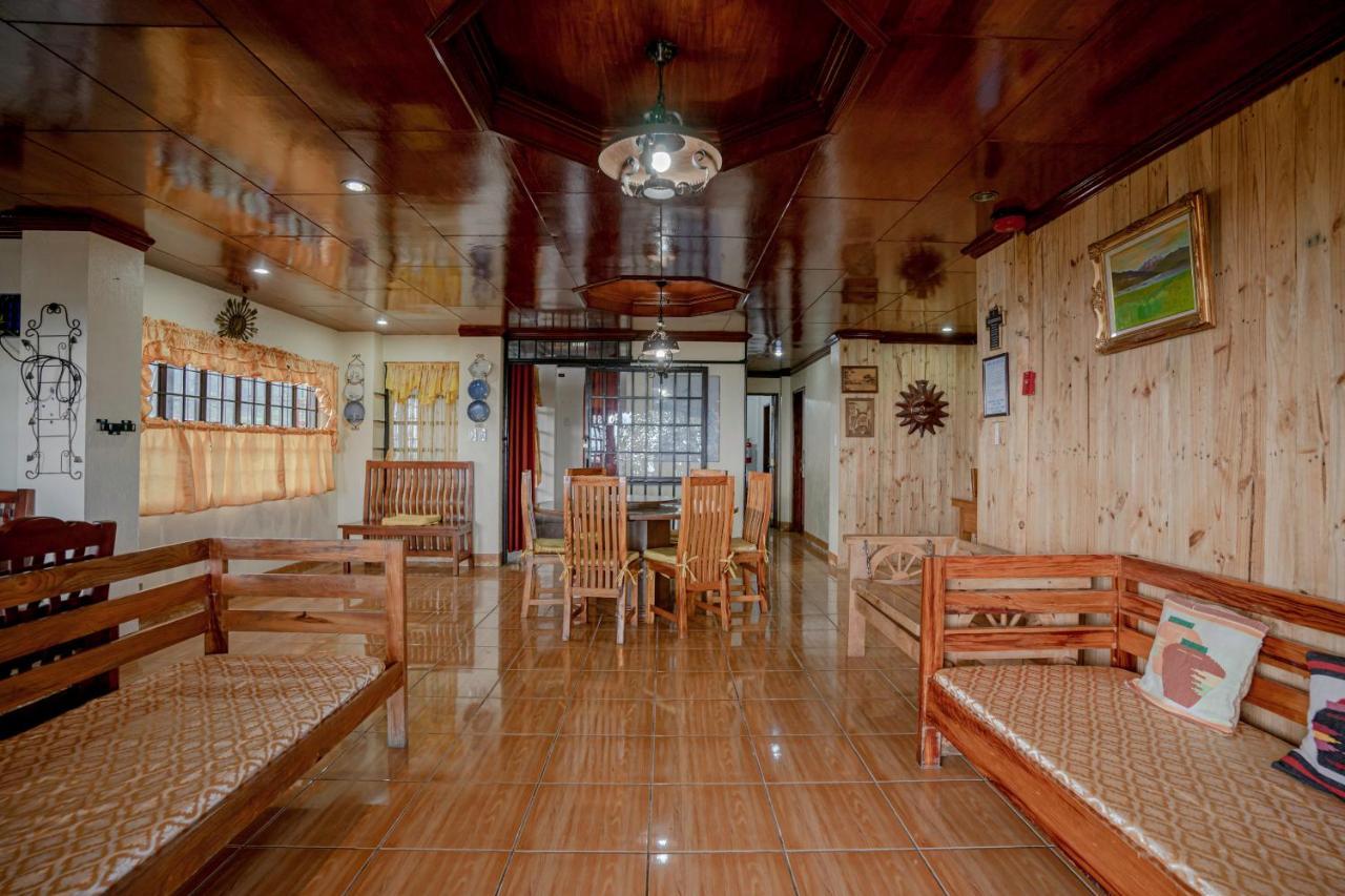 Oyo 760 Tiptop Vacation Homes Baguio City Extérieur photo