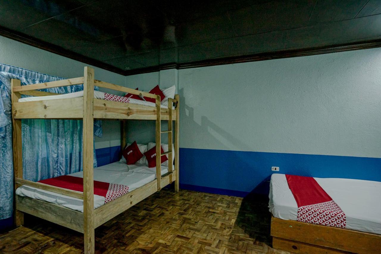 Oyo 760 Tiptop Vacation Homes Baguio City Extérieur photo